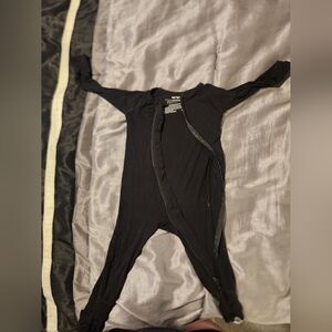 Little Sleepies black 6-12 months pajamas